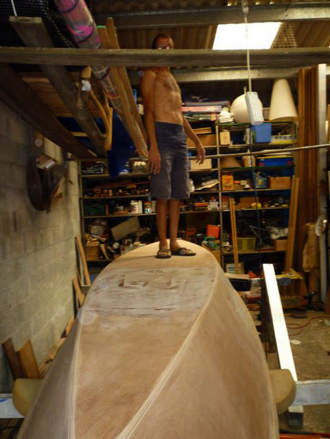of marine plywood sides and 5 mm of 9mm plywood bottom of the boat