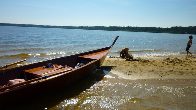 Electric Boats for Lakes
